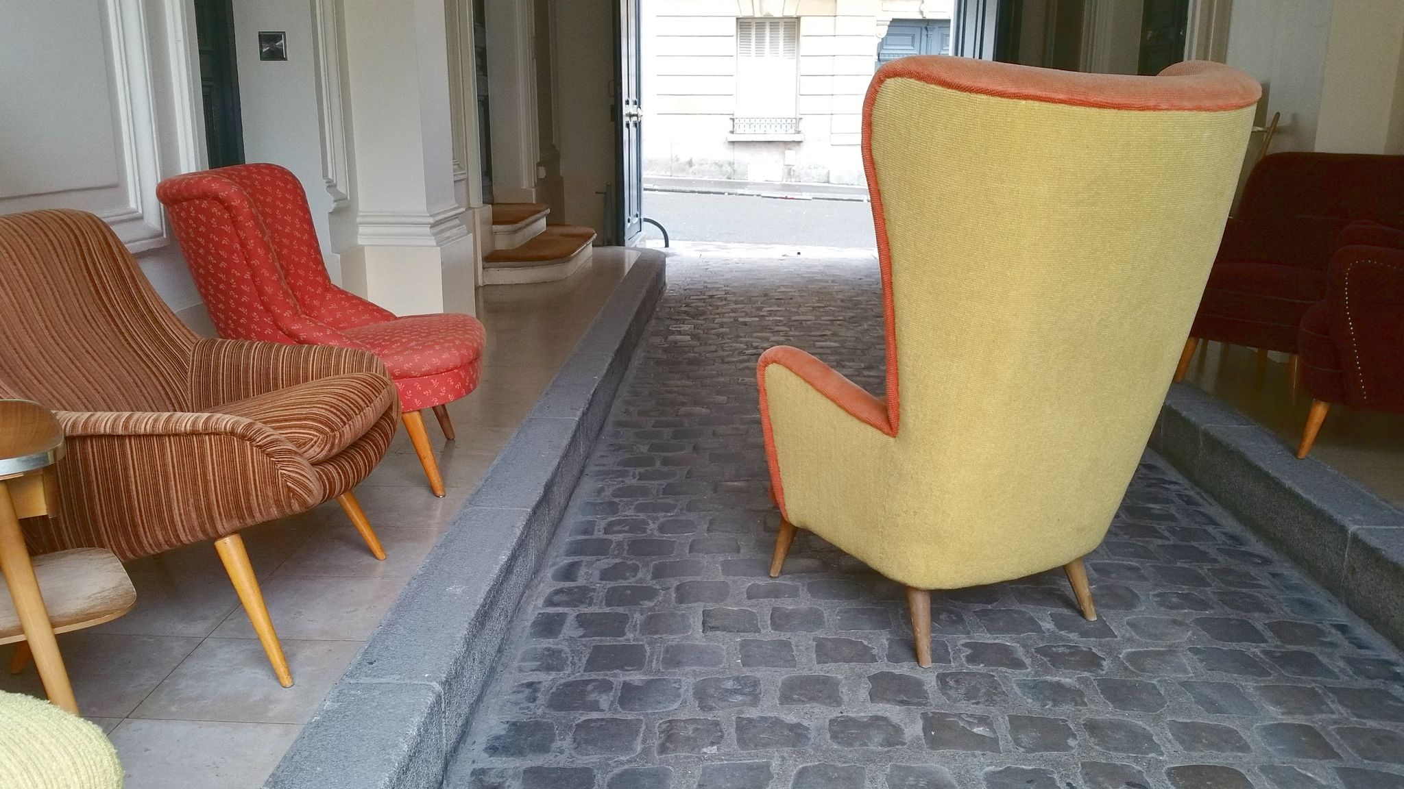Fauteuil a oreilles bergere "Queen" années 50 60