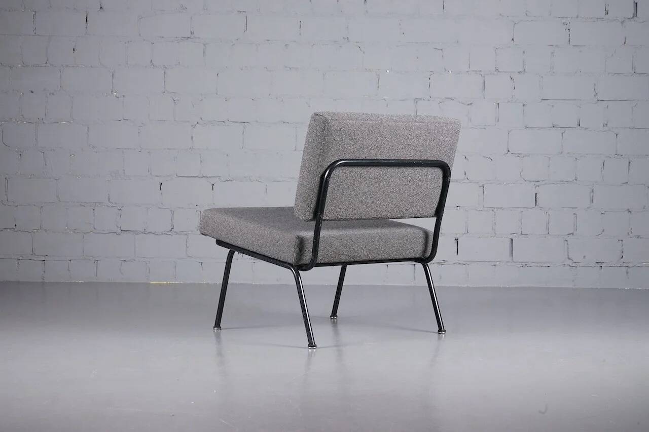 Model 31 easy chair by Florence Knoll for Knoll International (grey)