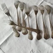 8 small numbered silver-plated forks Sorsakoski