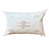 Sabra cushion