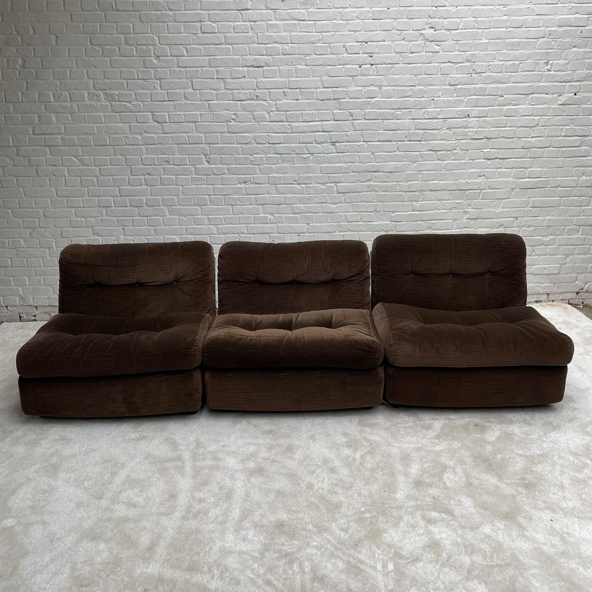 3 amantas in brown corduroy by Mario Belinni for B&B Italia
