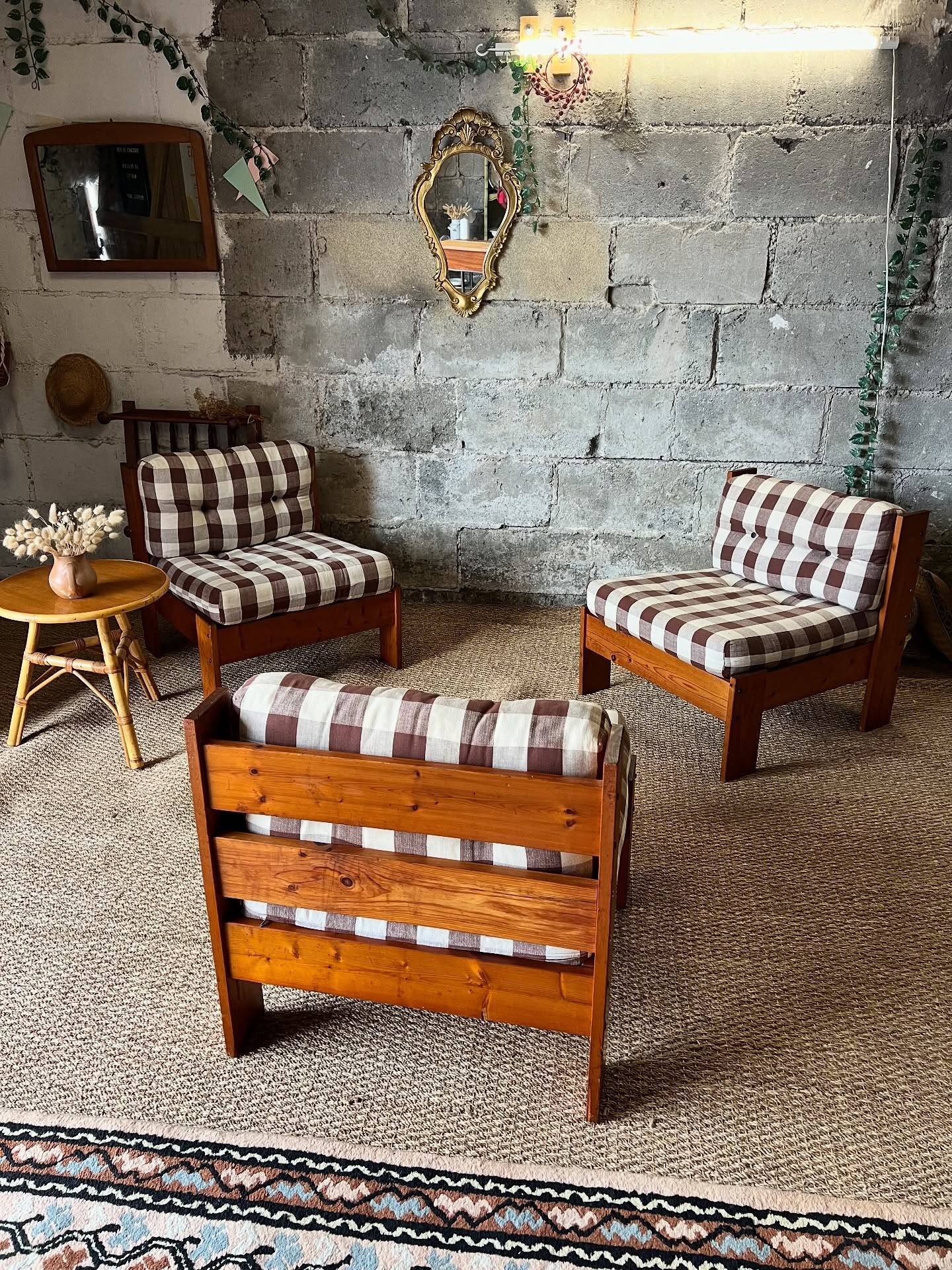 3 vintage wooden armchairs/lounges