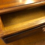 Louis Philippe office with financial