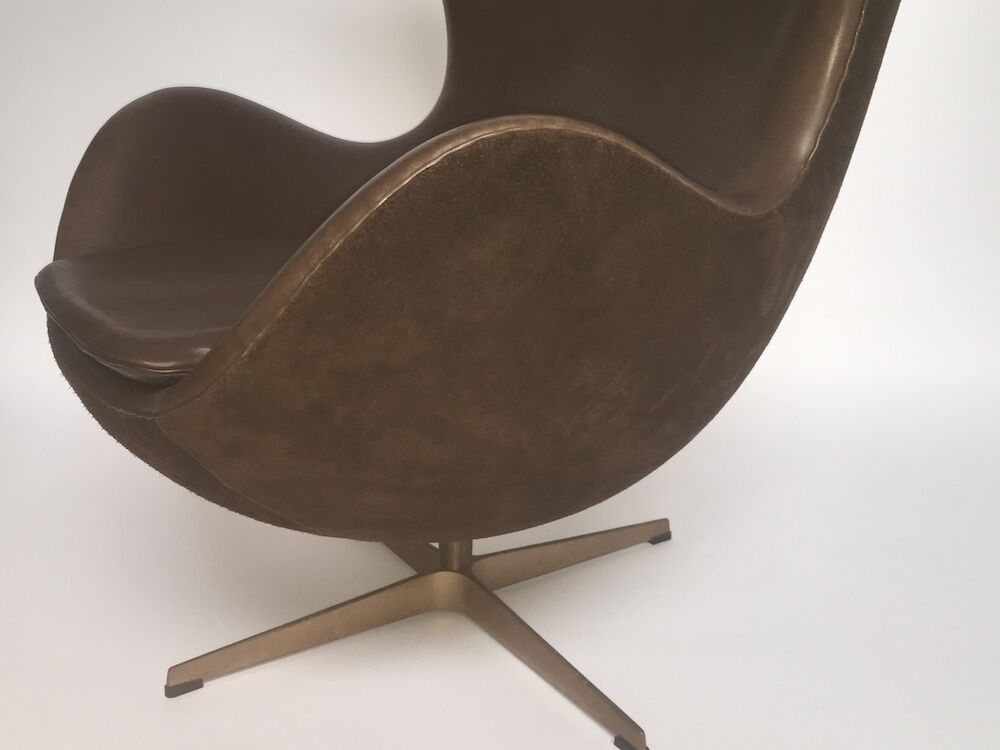 Golden Egg Chair, Arne Jacobsen, Fritz Hansen
