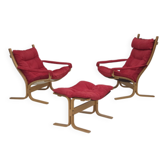 1970s, Norwegian design by Ingmar Relling, model "Siesta", set of 2 chairs.