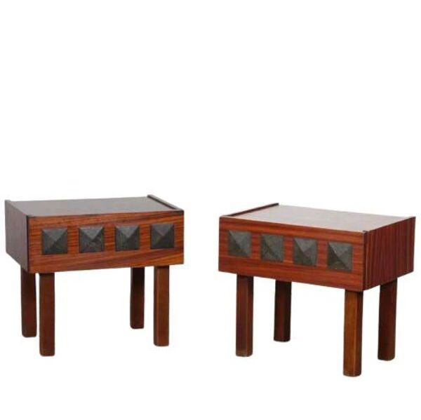 Paire de tables de nuit vintage en bois des années 1960