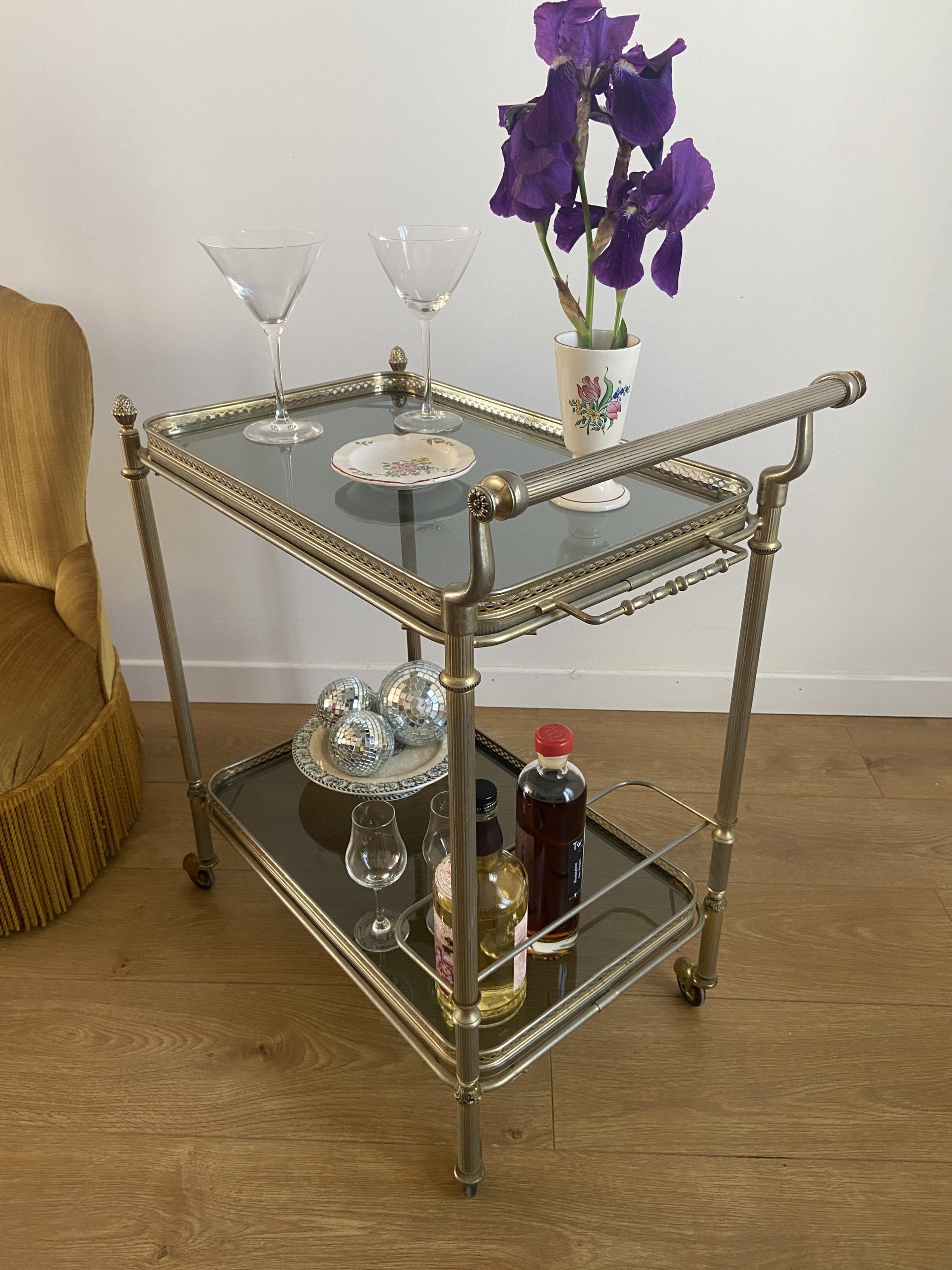 Vintage service service with removable trays 70s