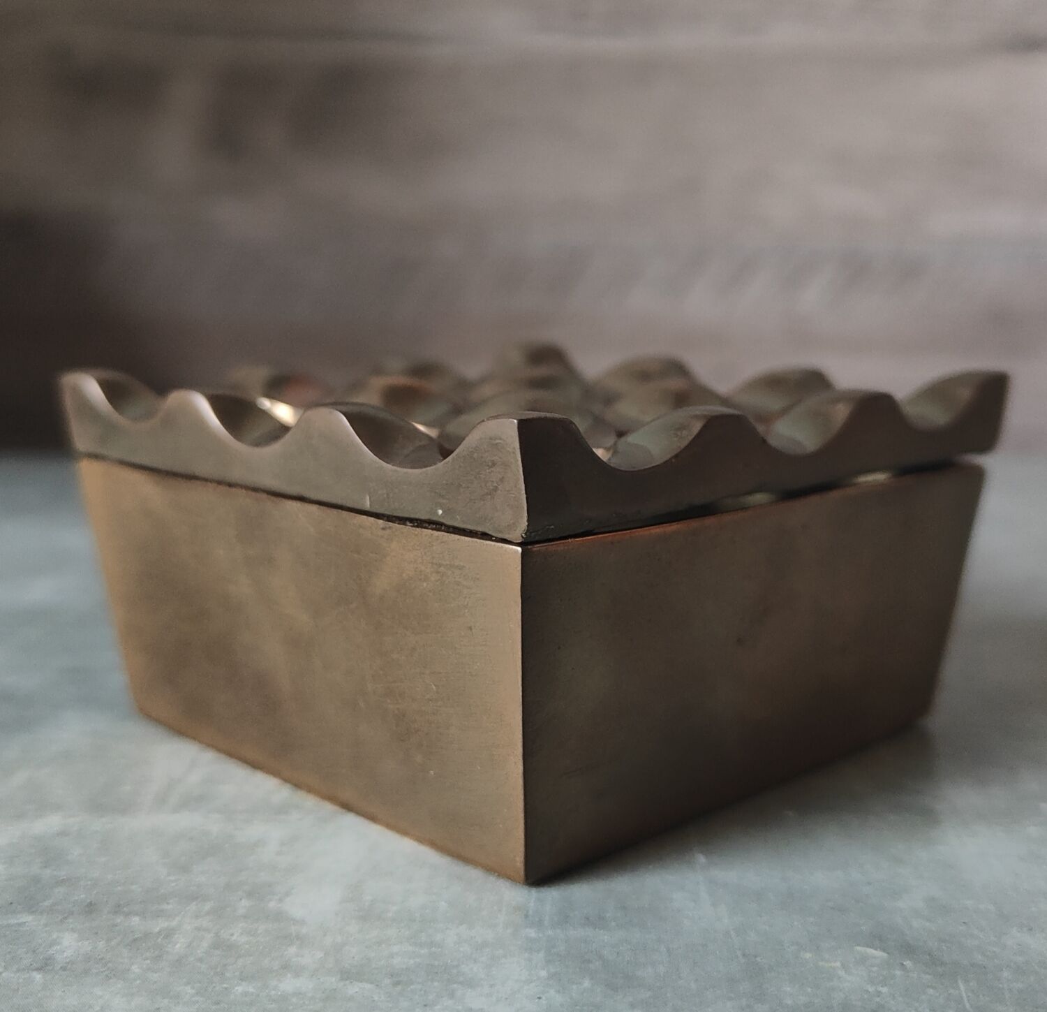 Scandinavian ashtray ultima 9