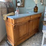 Zinc bar counter