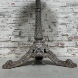 Bistro table with cast iron leg