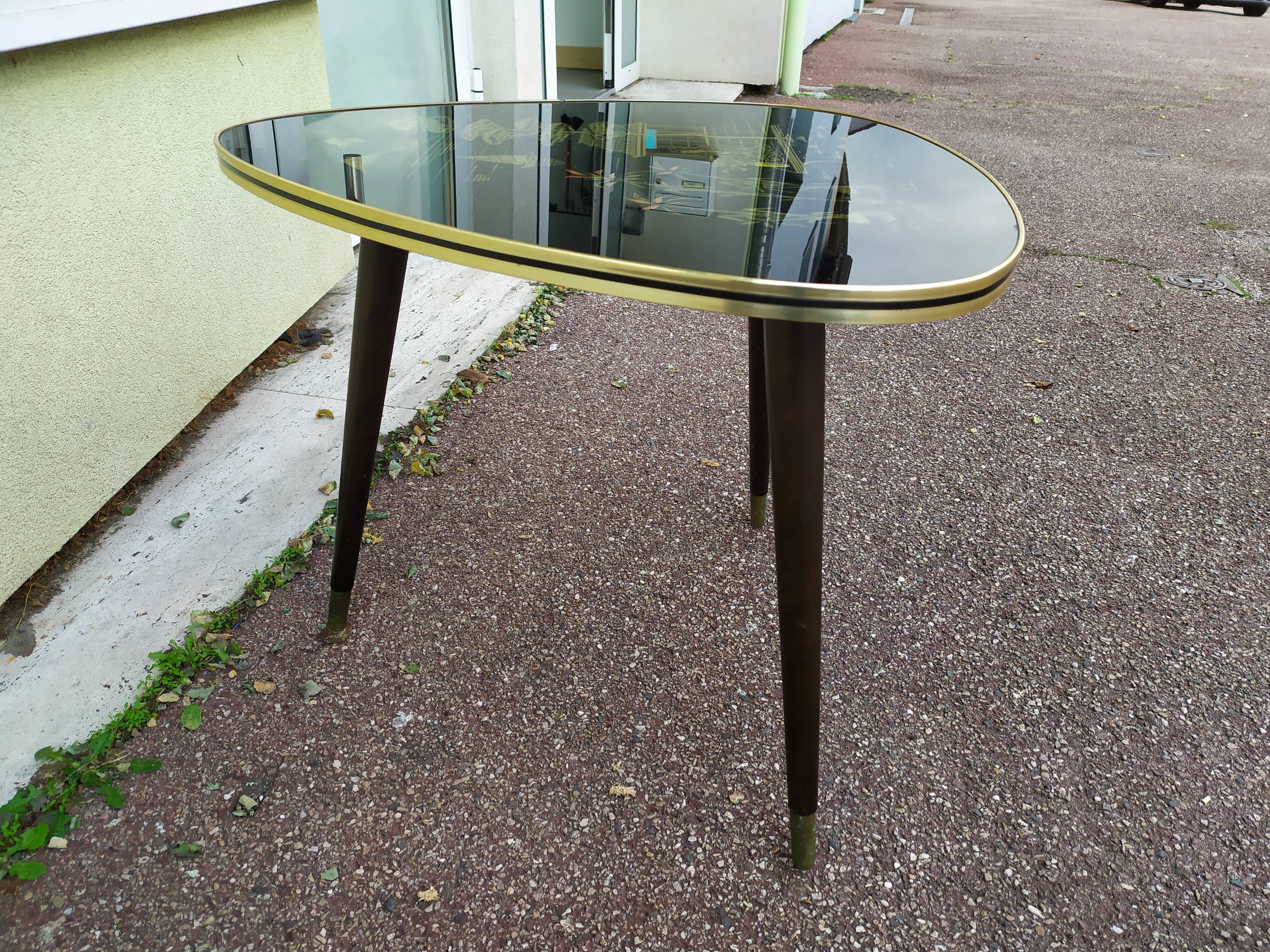 Coffee table formica vintage chinese tripod décor