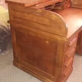 Curtain desk