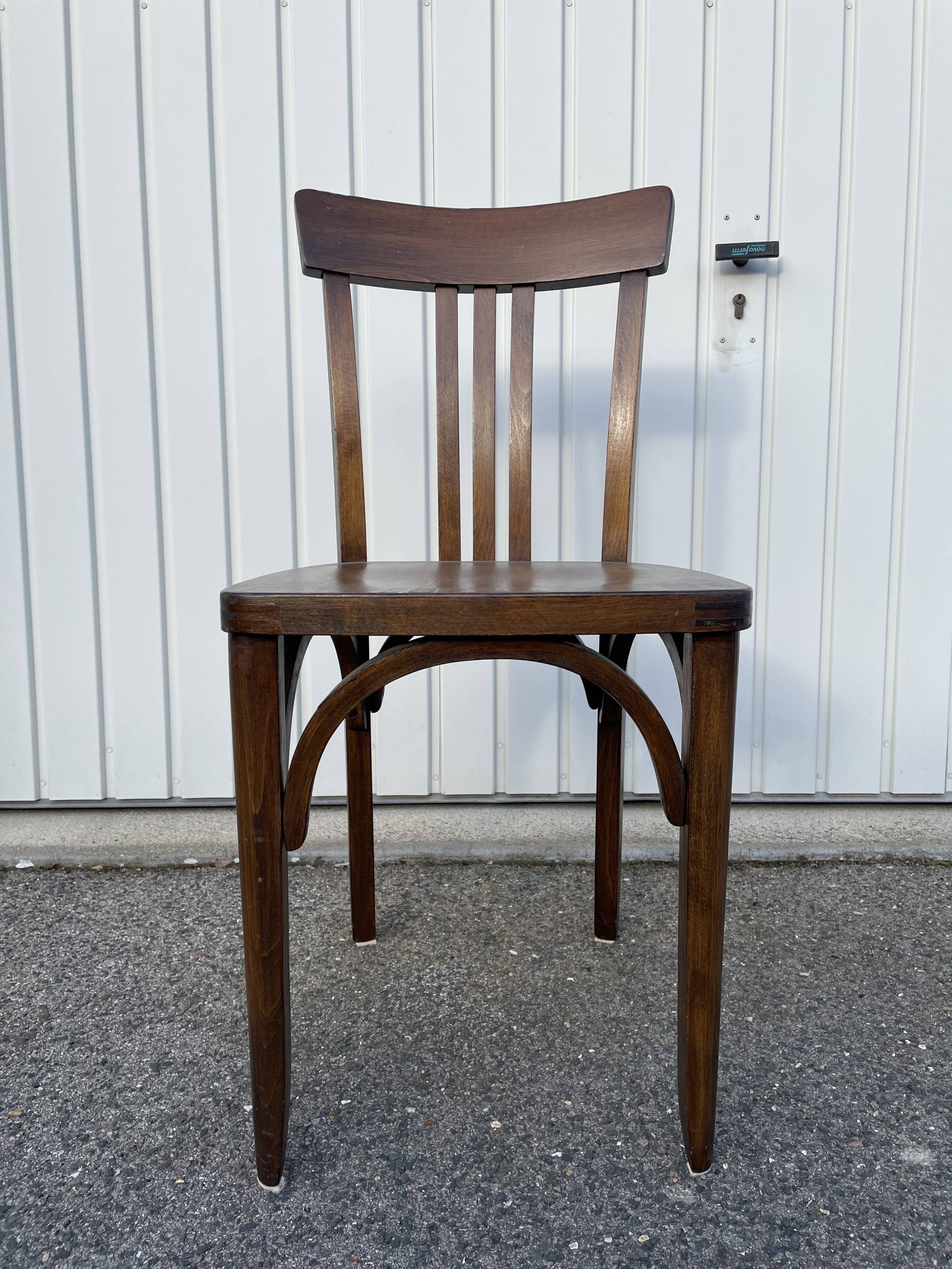 Curved wooden bistro chair Luterma 1950