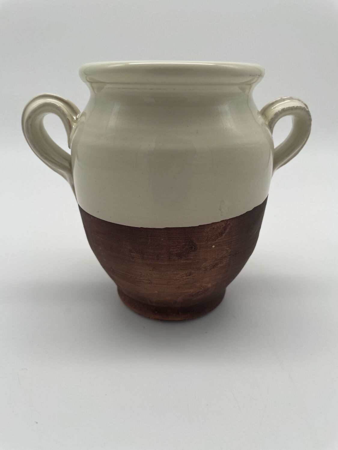 Grease pot, candied in glazed white terracotta