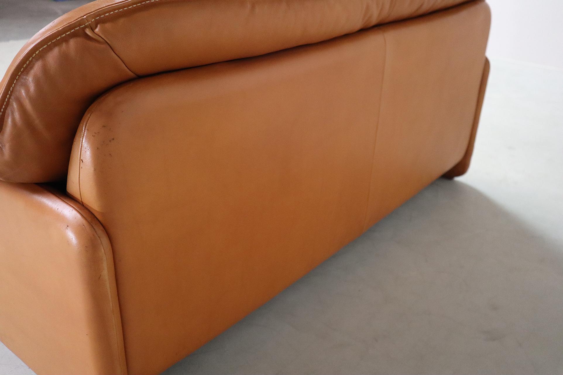 Canapé DS-16 en cuir cognac de De Sede