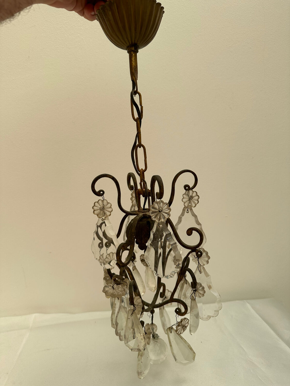 Chandelier in Pampilles Louis XV style