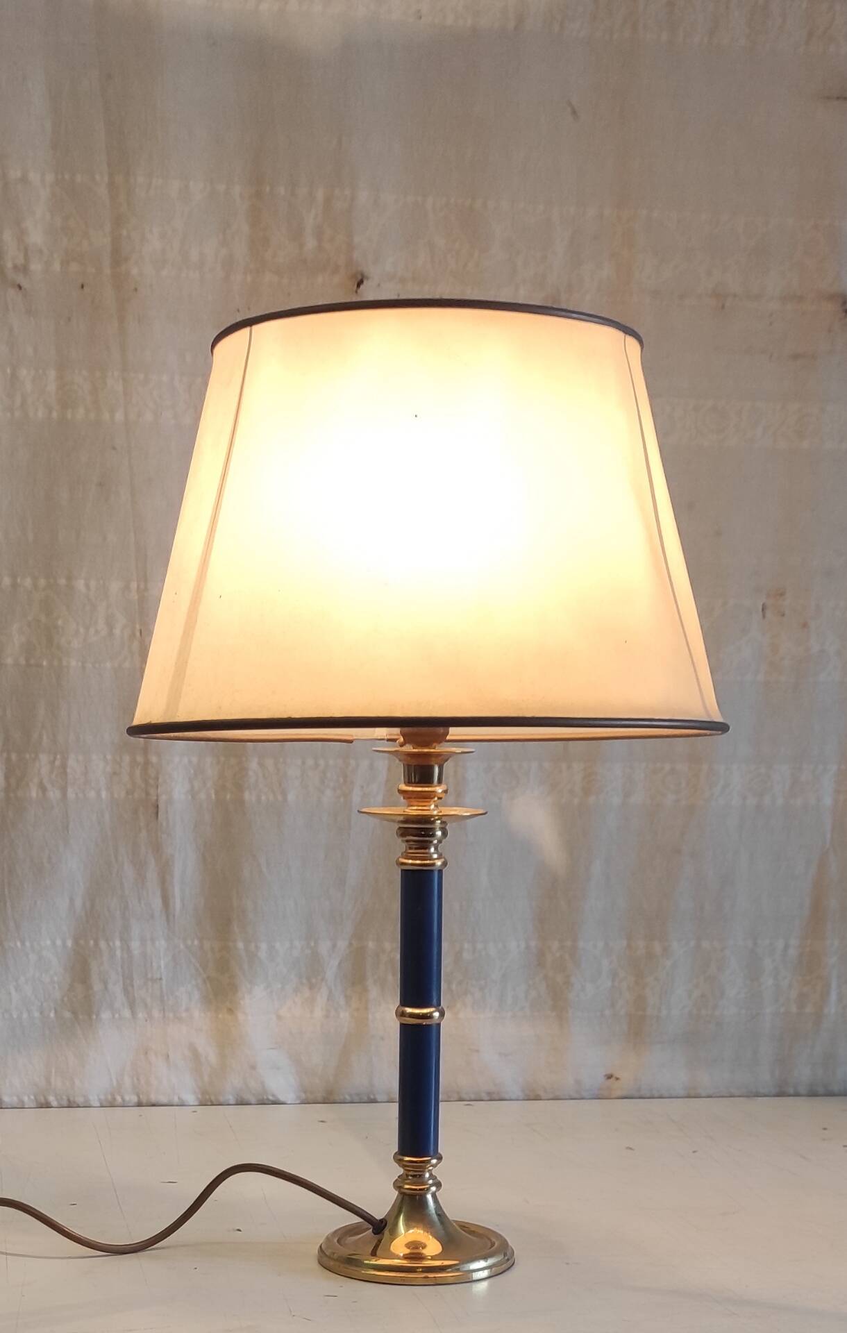English table lamp base in brass - mid 20th century