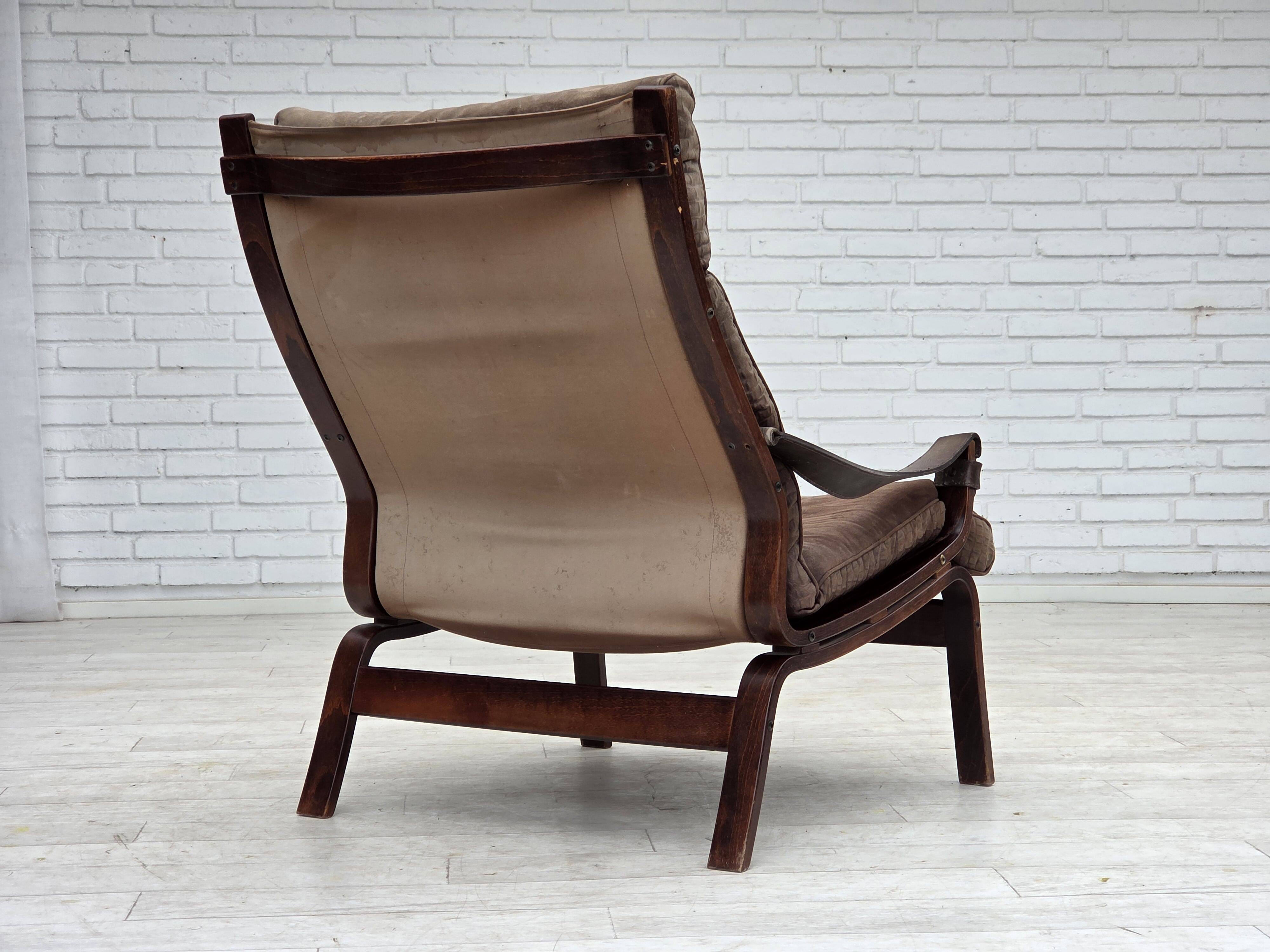 1970s, Scandinavian lounge chair, nubuck leather, canvas, beech wood.