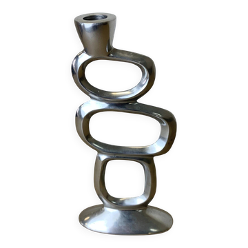 Bougeoir en forme de cercle par Matthew Hilton, en aluminium massif, vers 1980.
