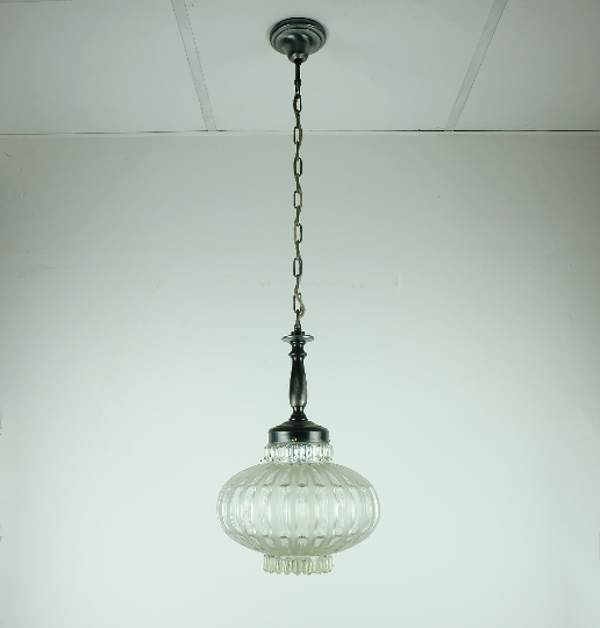 Suspension en verre bulle en verre satiné des années 1960.