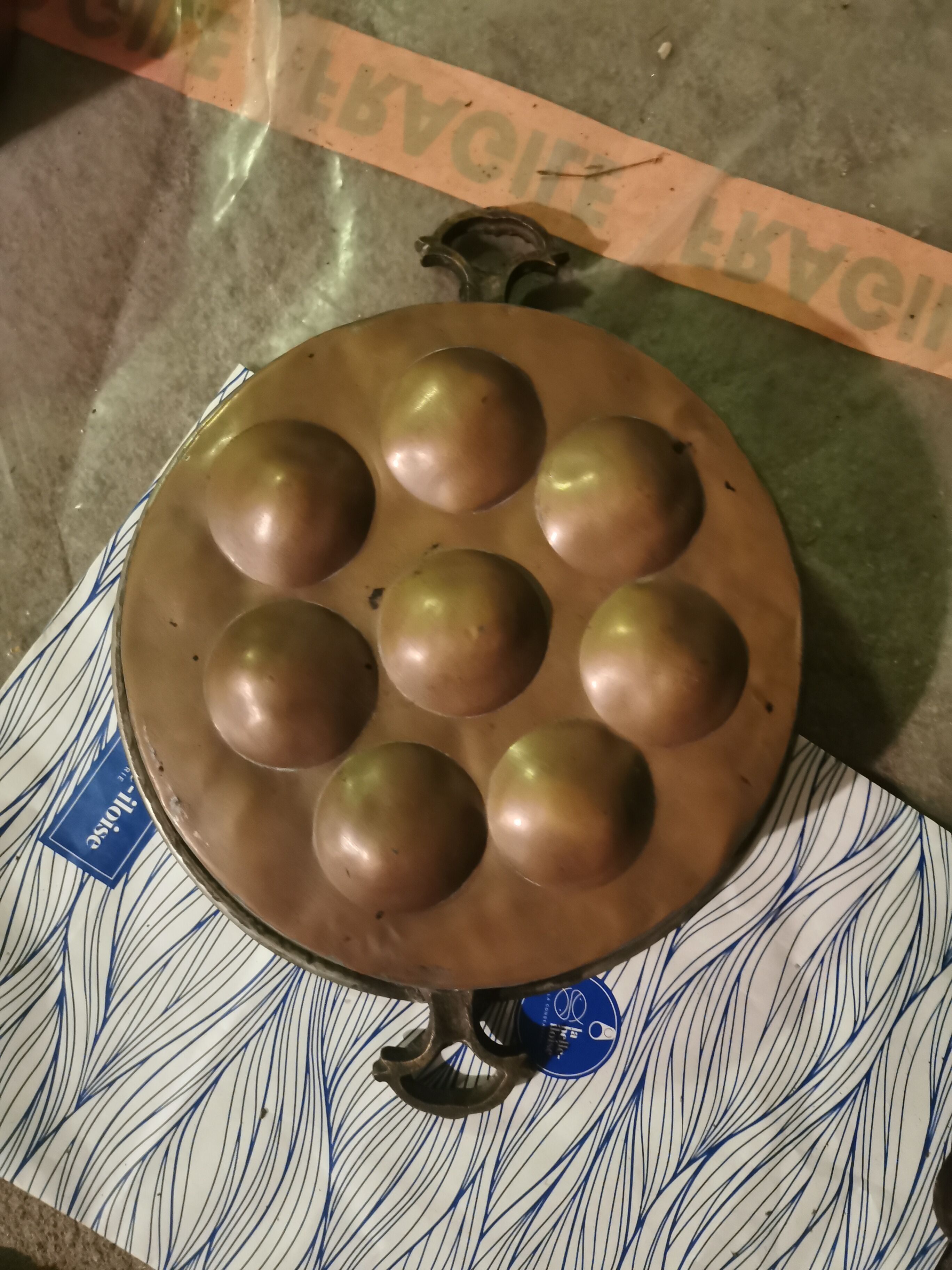 Copper egg dish