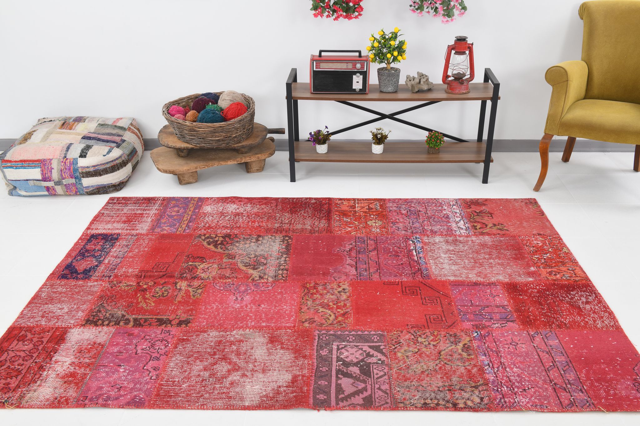 5x8 red tones turkiah rug 169x240cm