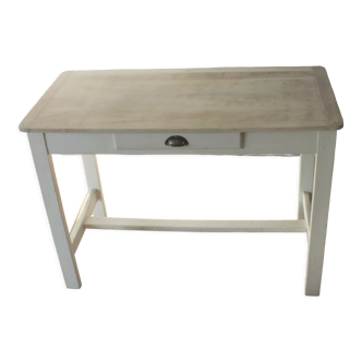 Farm table 4 people