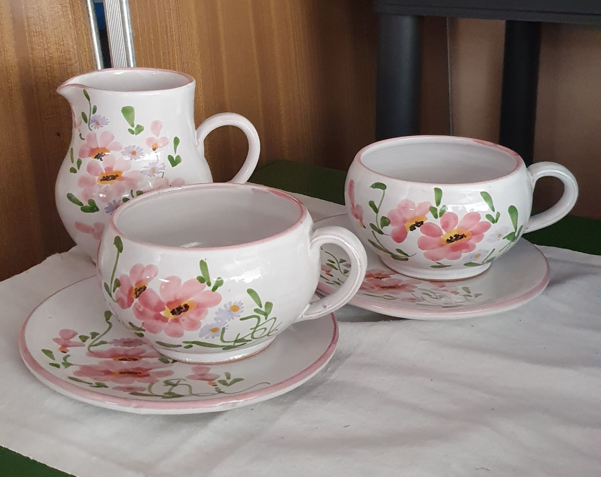 Vallauris tea set