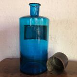 Napoleon III medicine jar