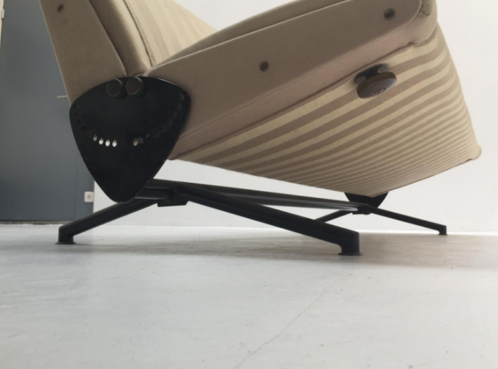 Sofa D70 by Osvaldo glass