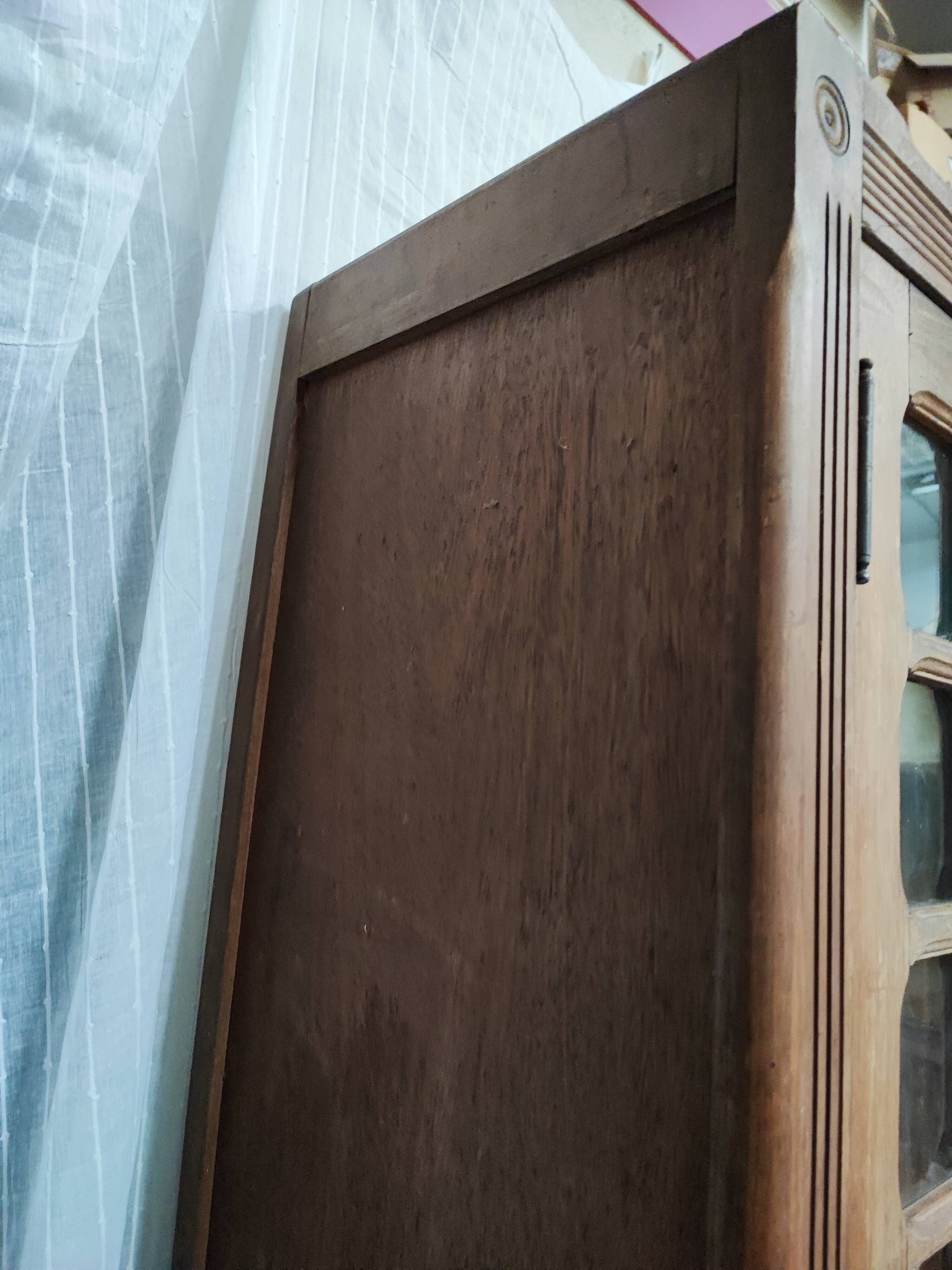 Parisian glazed wardrobe to retype