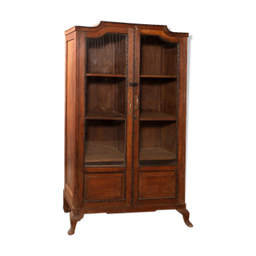 Armoire coloniale en manguier, détails laiton
