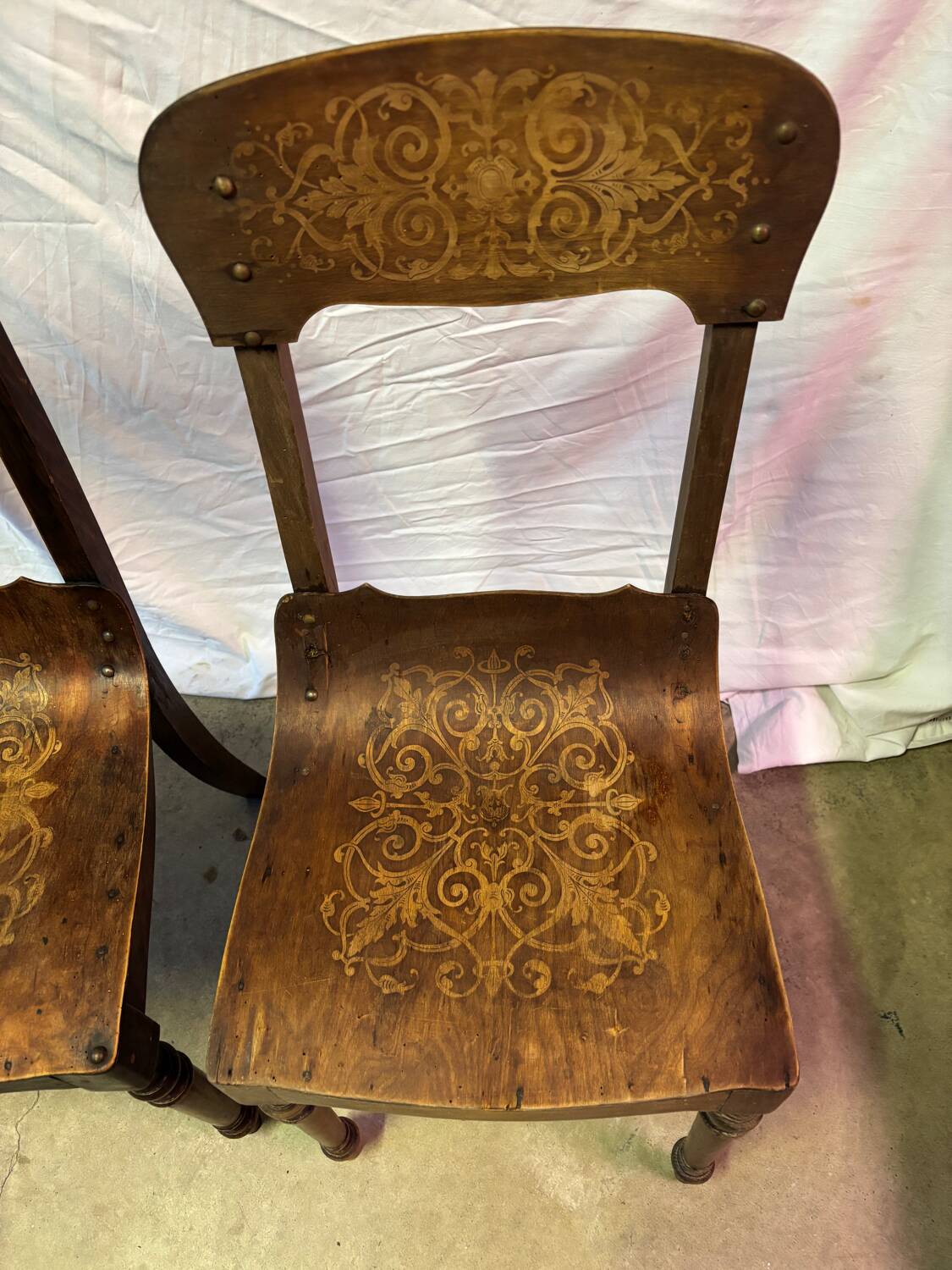 Chaises de bistrot de campagne