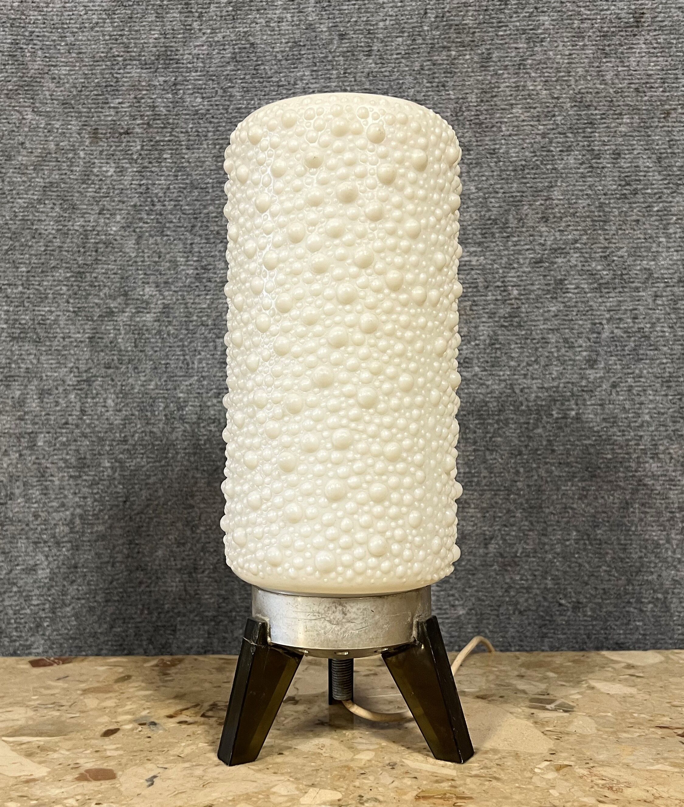 Bubble lamp in white plastic, plexiglass and aluminum from the 70s