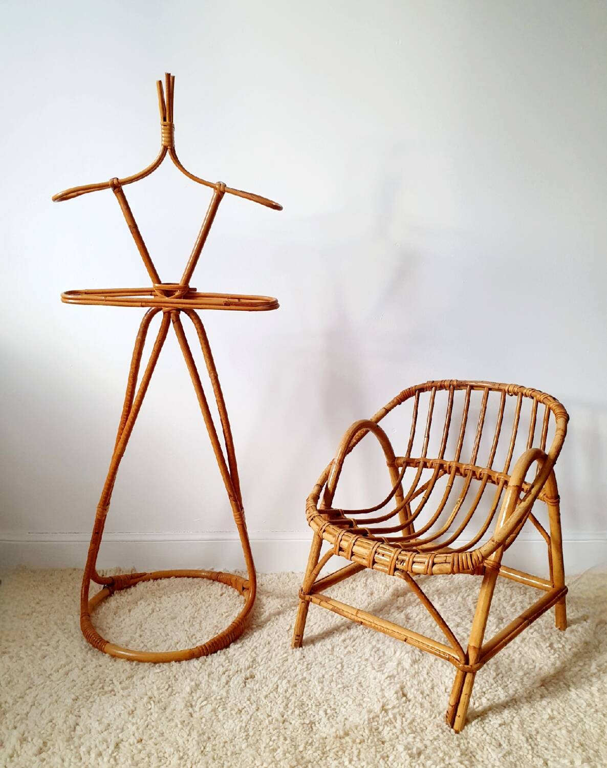 Children's rattan basket armchair