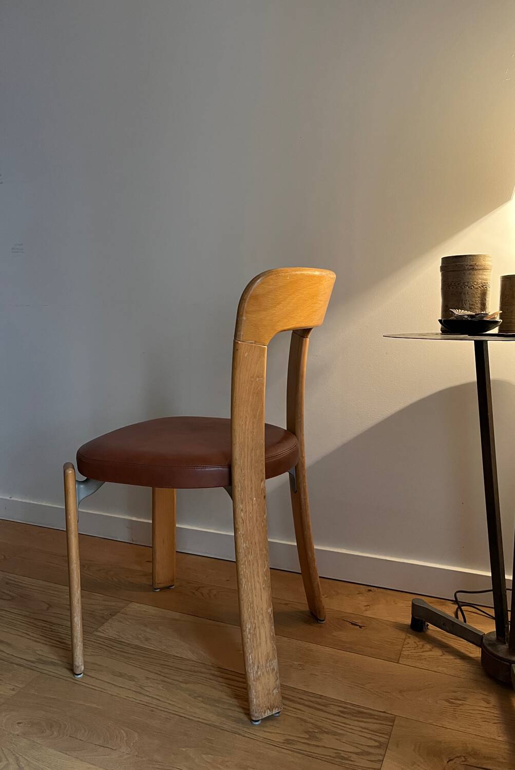 Chaise Bruno Rey en bois et cuir