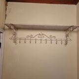 Coat and hat rack in iron