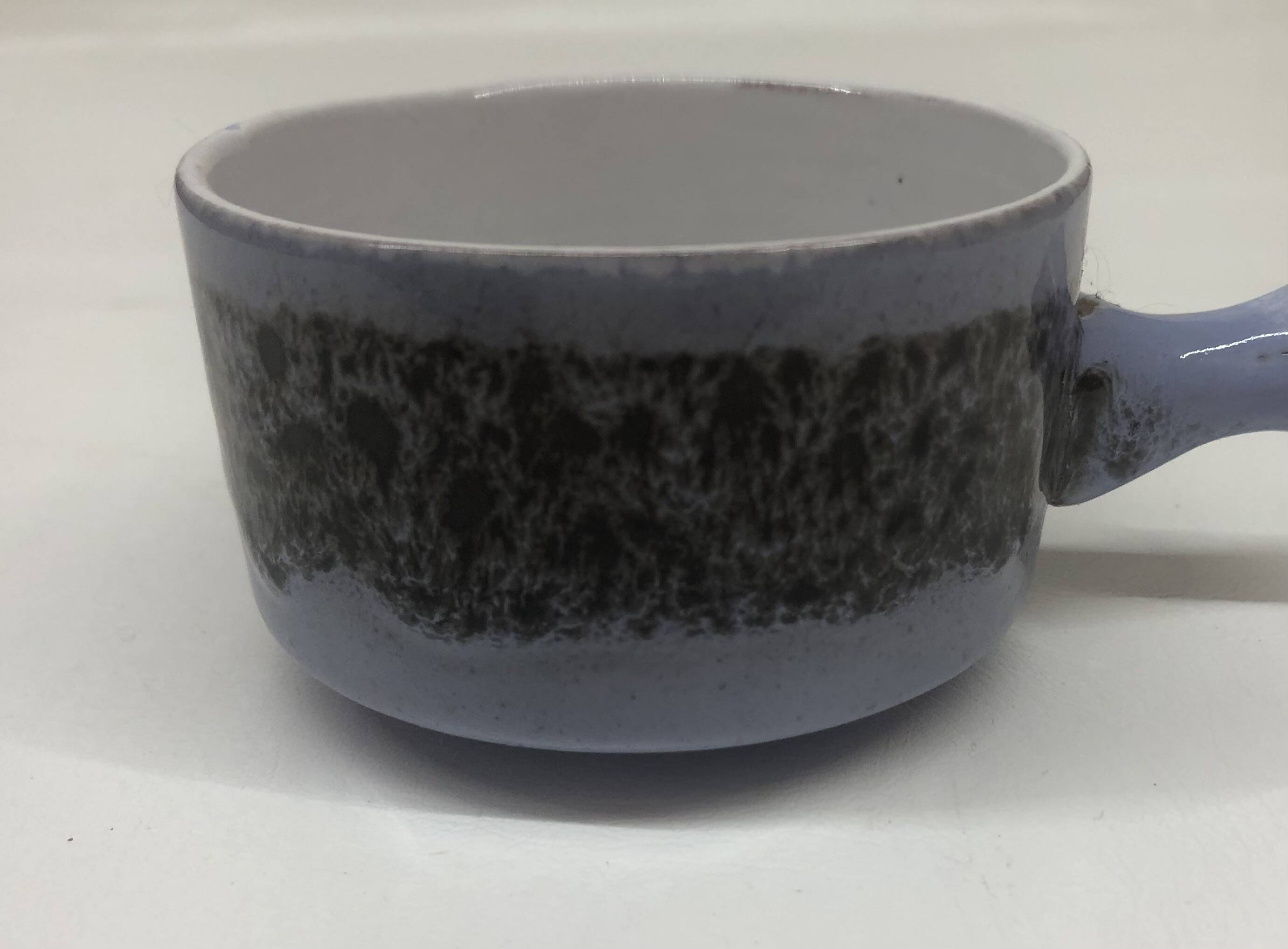 Set of 4 ceramic bowls