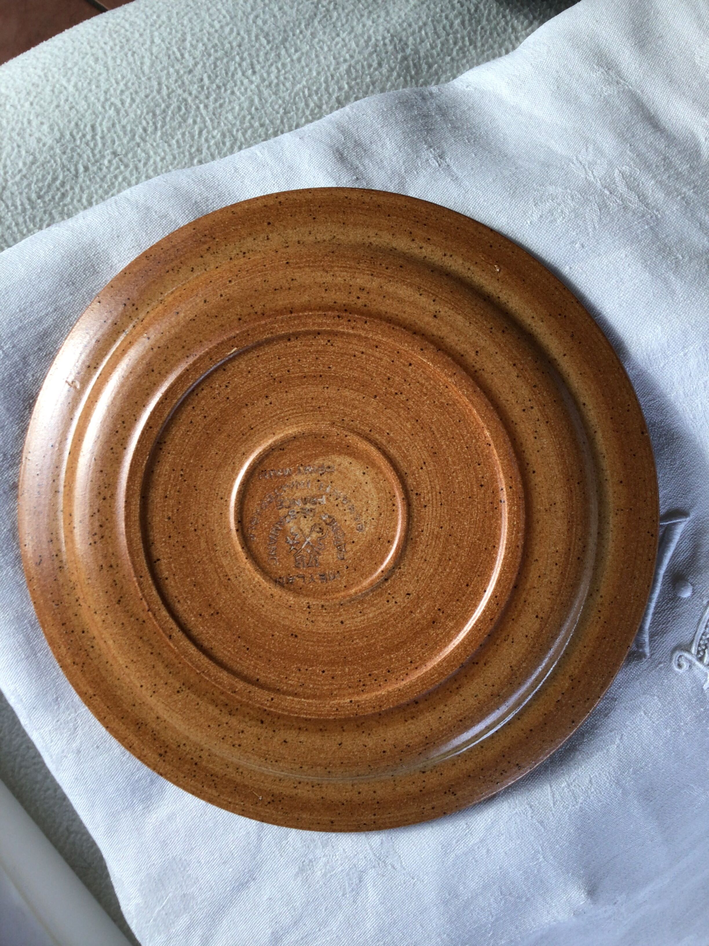 8 plates dessert speckled sandstone meylan st amand