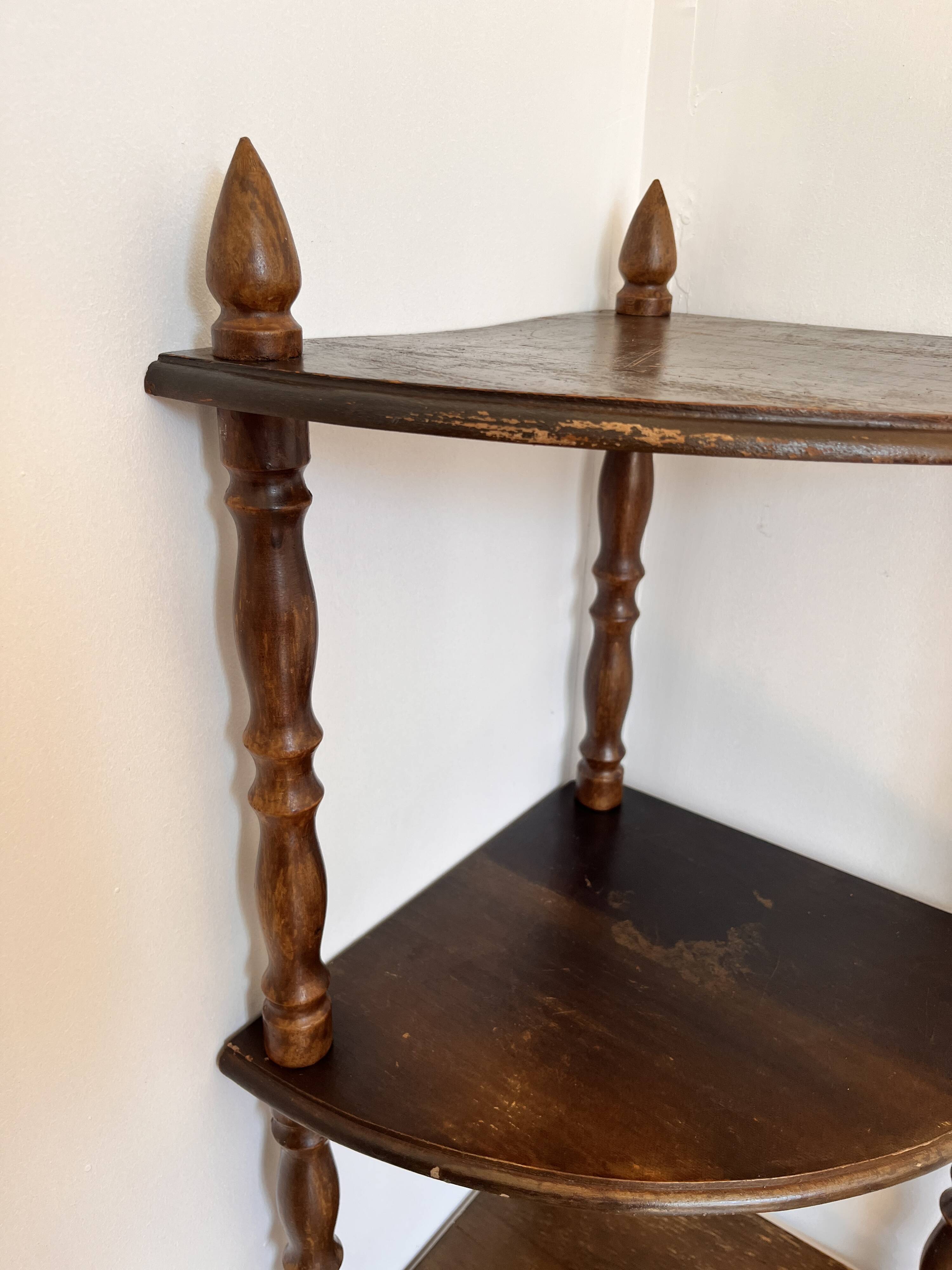 corner shelf