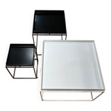 Tray table