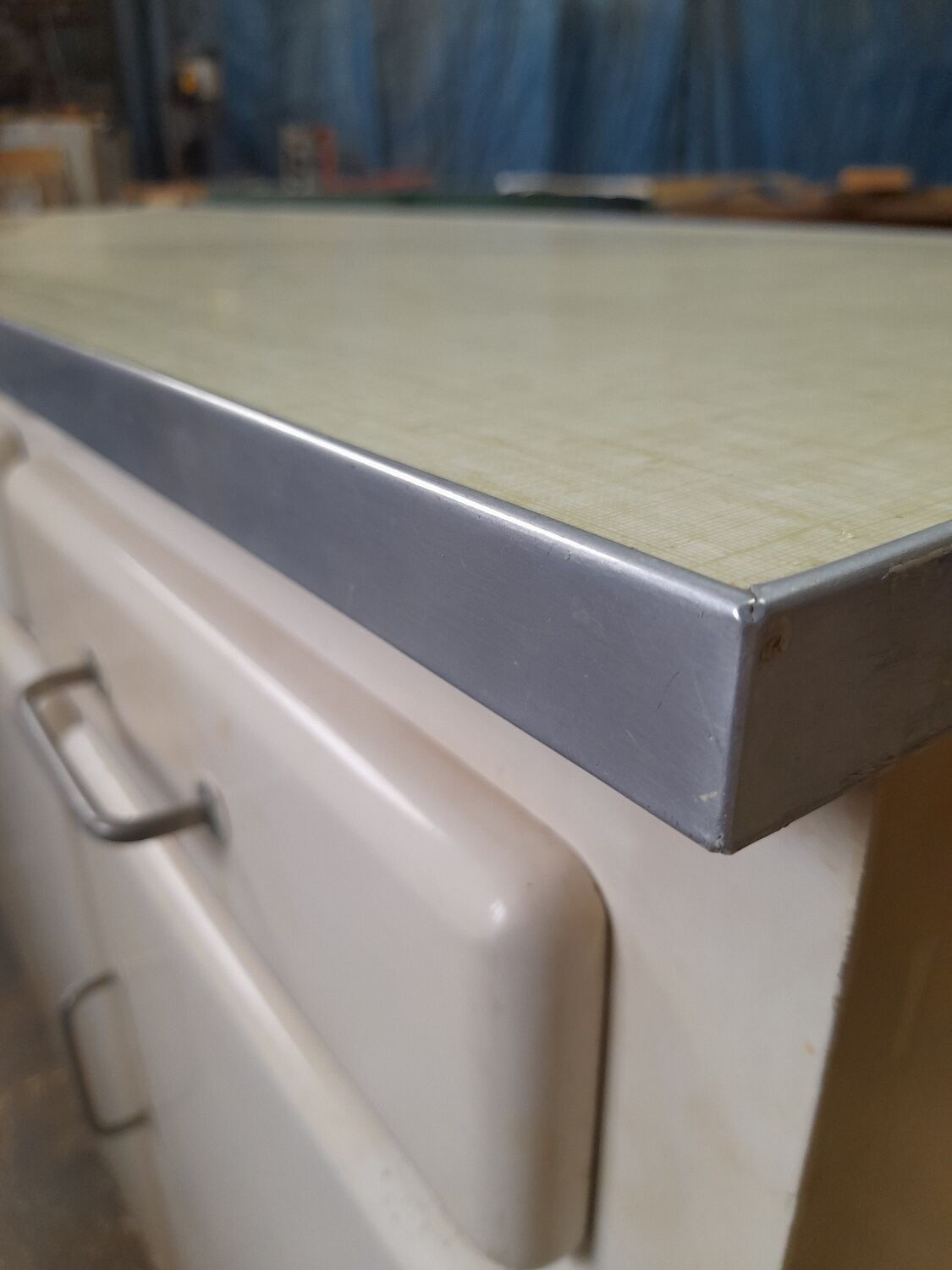 Low sideboard 3 doors mado