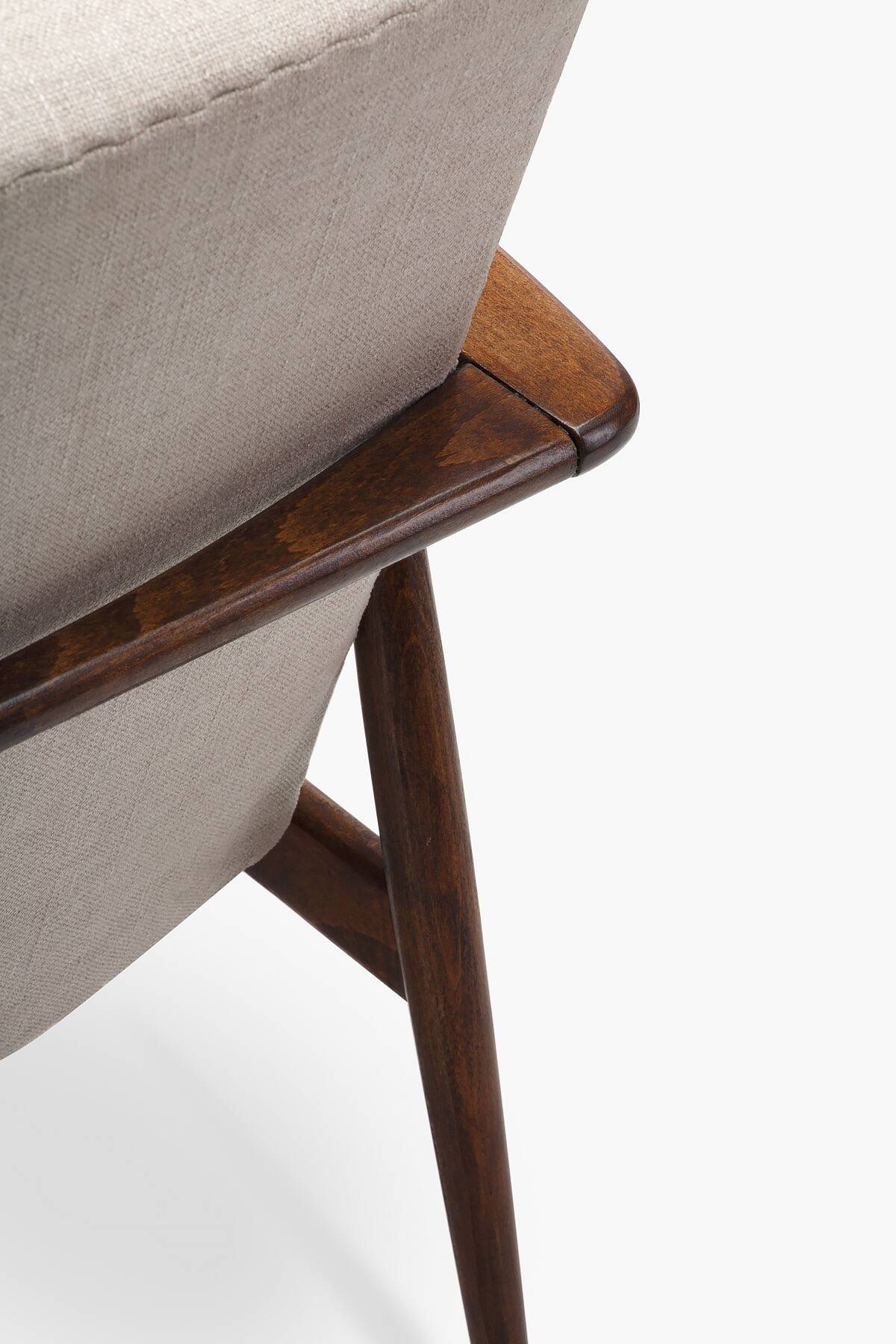 Pair of type 300-192 GFM armchairs from the 60s.