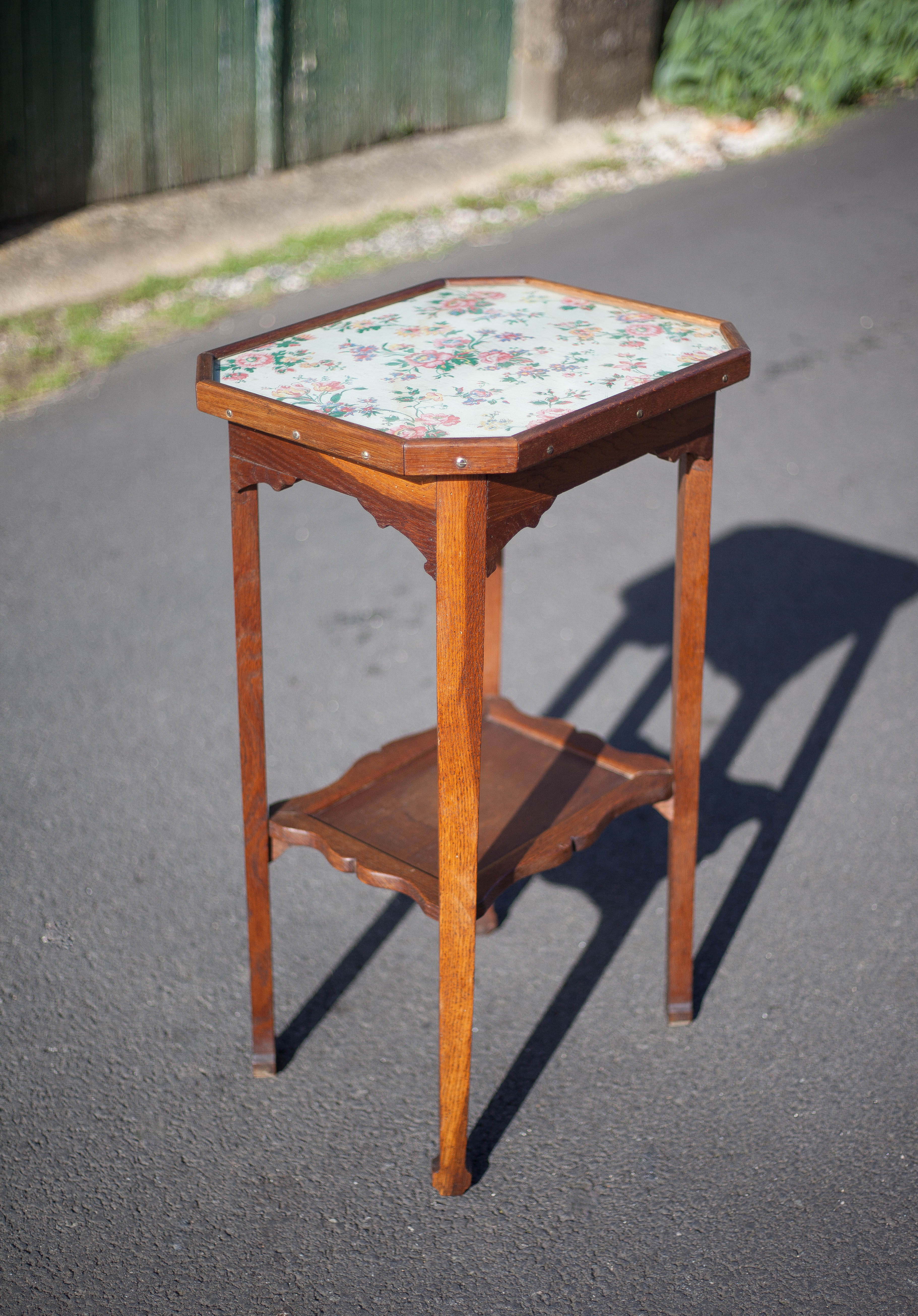 Antique wood pedestal table, 30