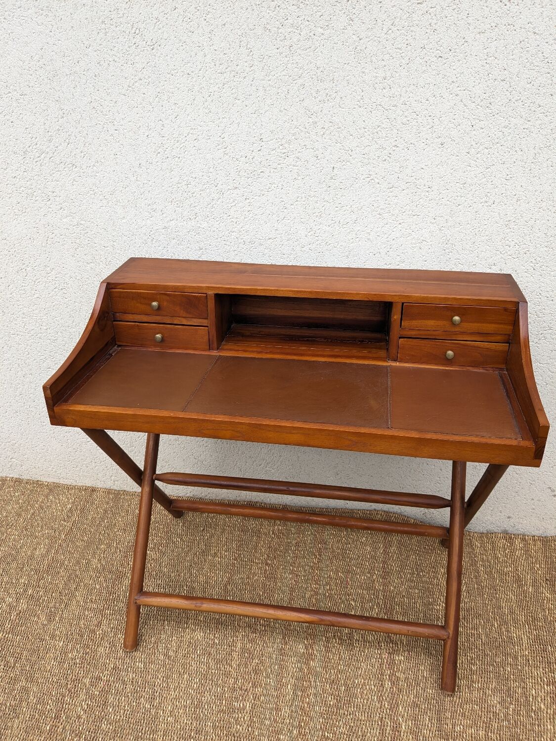 Bureau style colonial en teck massif