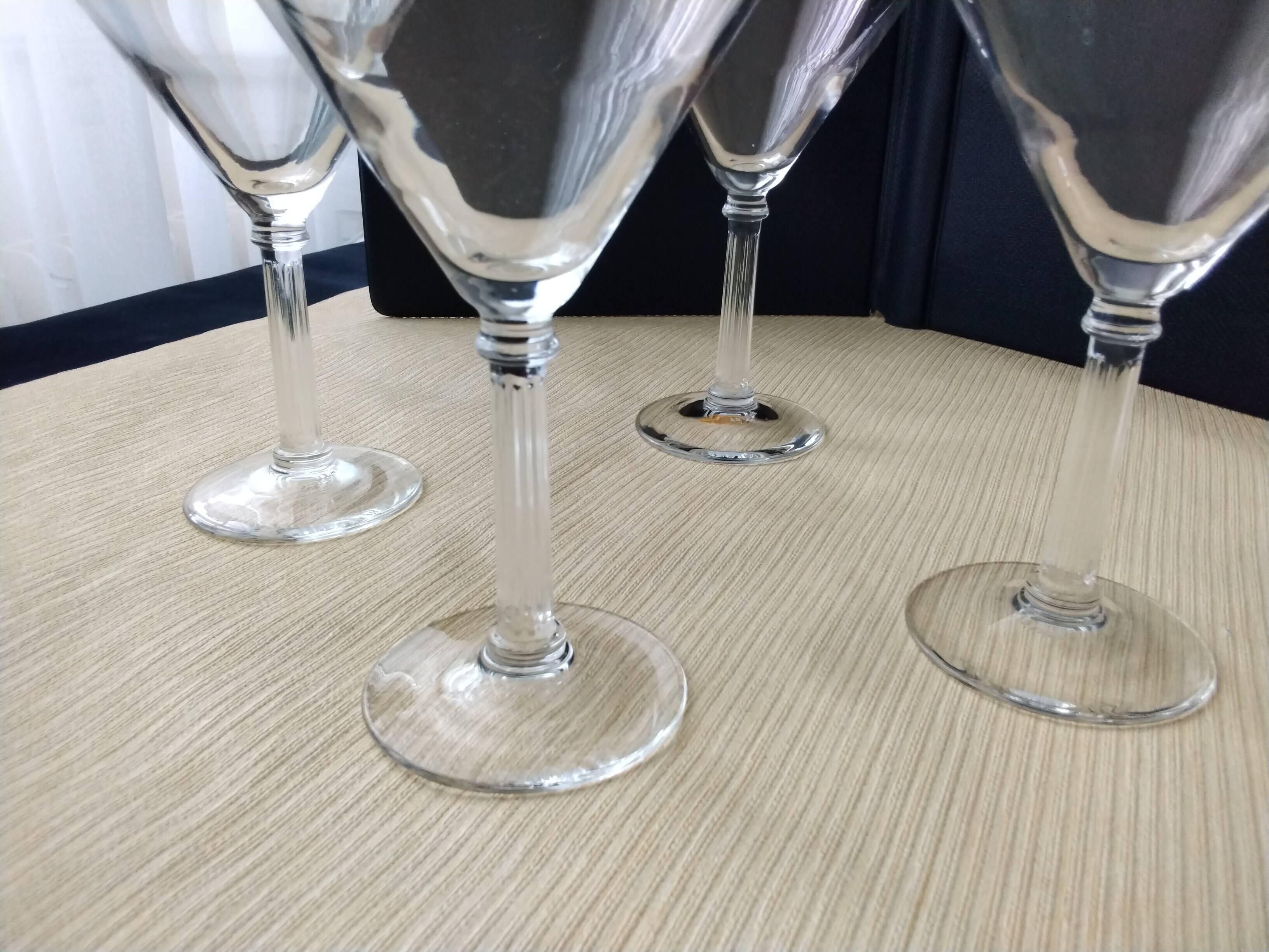 4 Coupes à cocktail Luminarc