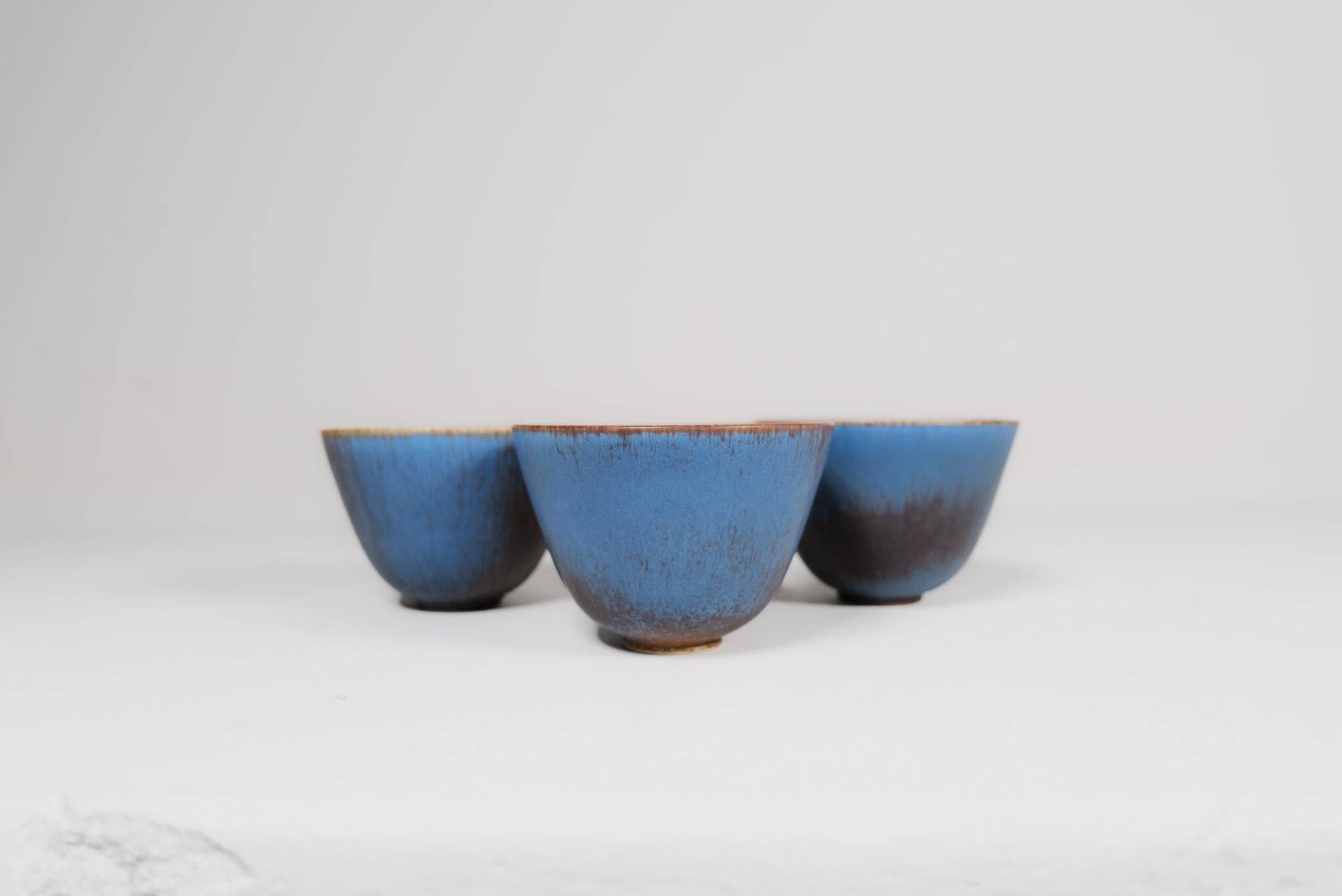 Mid-Century Modern Set of 3 Bowls Rörstrand Gunnar Nylund, Sweden, 1950s