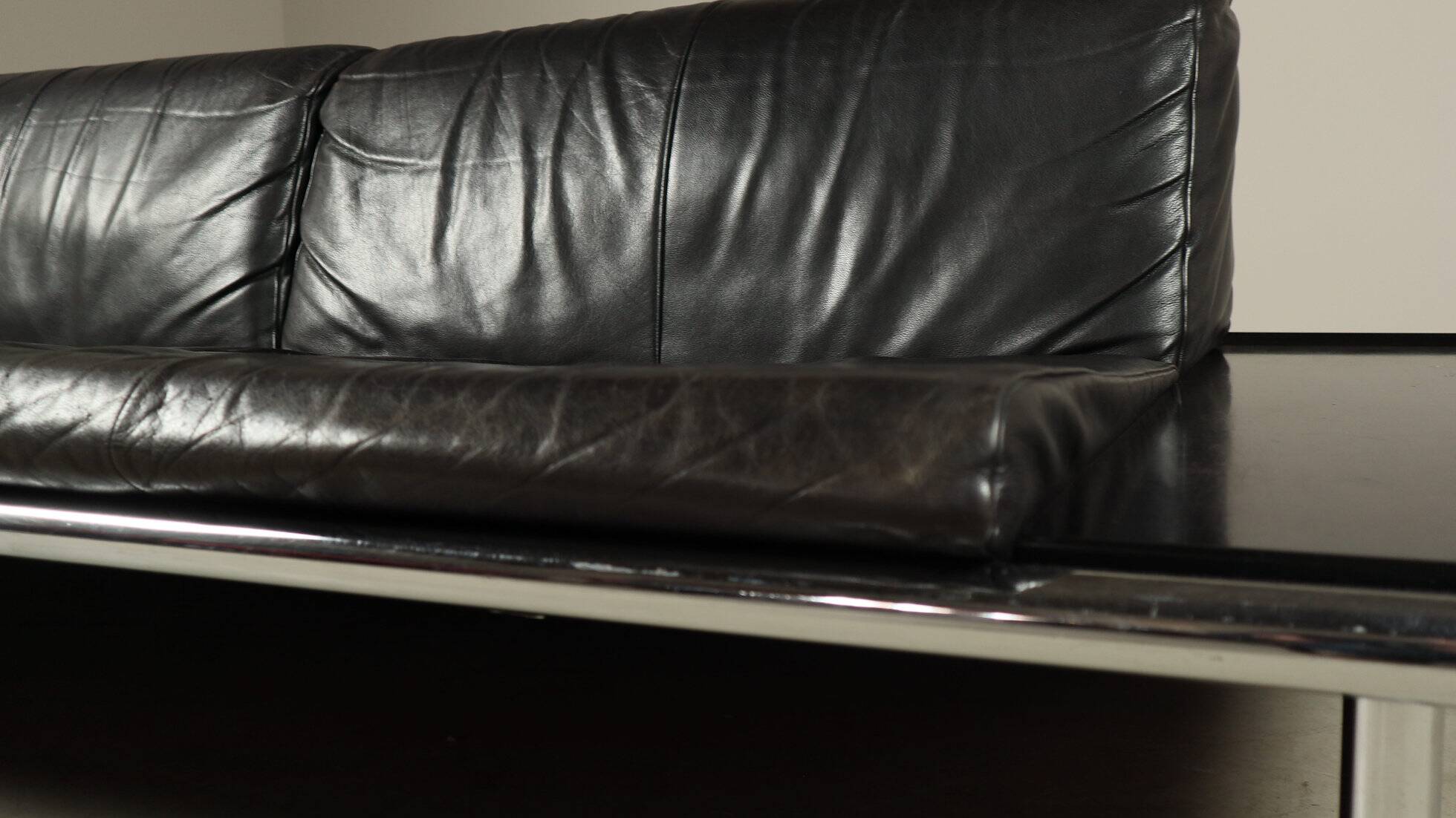 "Mission" sofa by Jack Crebolder for Harvink, The Netherlands, 1980s