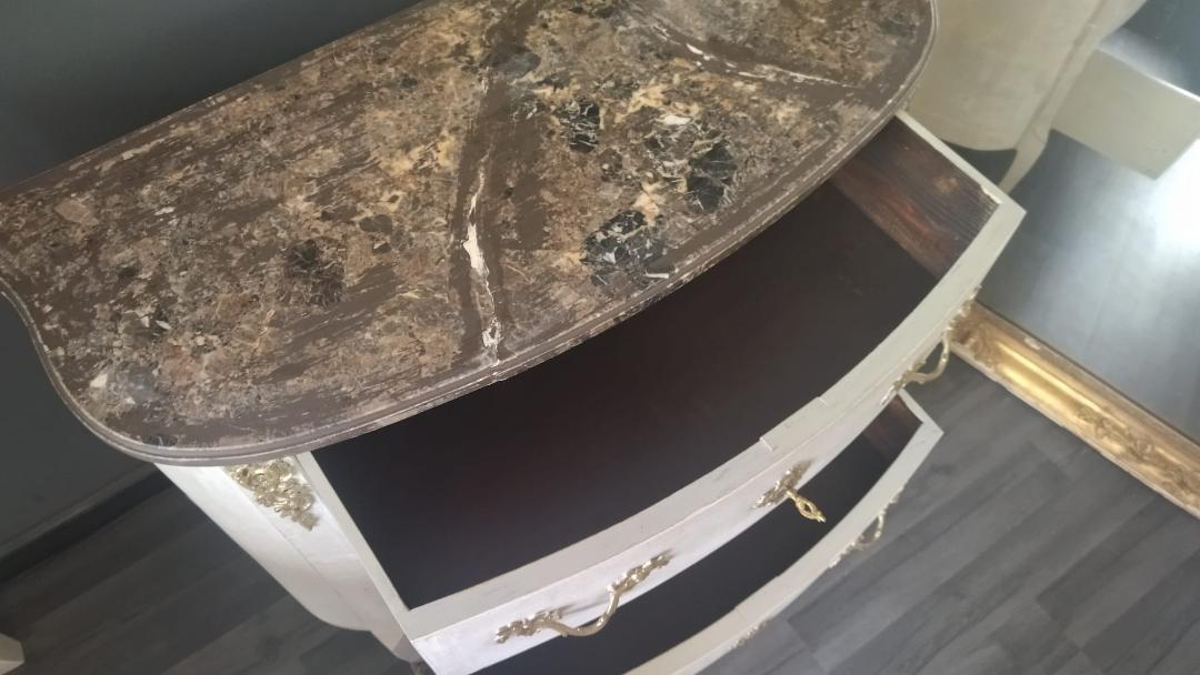 Patinated chest of drawers Louis XV style