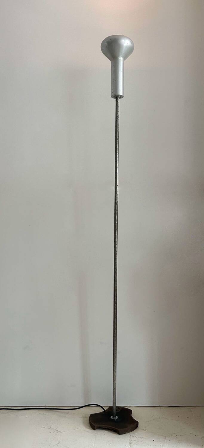 Vintage modernist floor lamp, Gino Sarfatti model 1073, Arteluce Italy 1956